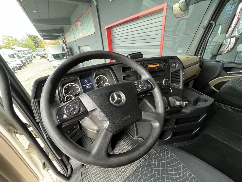 Mercedes-Benz Actros 1843 Klima Retarder ACC-Abstandstempomat - شاحنة جرار: صور 2 Mercedes-Benz Actros 1843 Klima Retarder ACC-Abstandstempomat - شاحنة جرار: صور 2