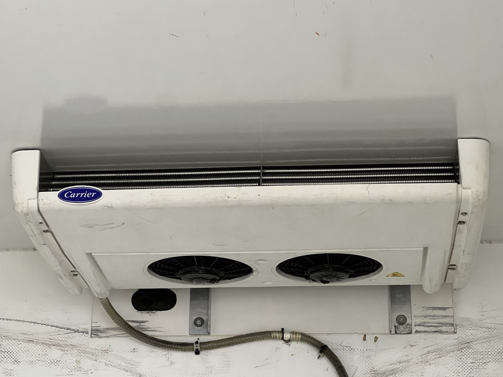 Mercedes-Benz Sprinter 316 CDI 4x4 3,4m CarrierViento Tiefkühl - الشاحنات الصغيرة المبردة: صور 4 Mercedes-Benz Sprinter 316 CDI 4x4 3,4m CarrierViento Tiefkühl - الشاحنات الصغيرة المبردة: صور 4