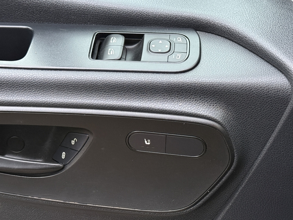 Mercedes-Benz Sprinter 319 CDI MAXII DOKA Klima LuftfederAHK - الشاحنات الصغيرة ستائر, الشاحنات الصغيرة كابينة مزدوجة: صور 4 Mercedes-Benz Sprinter 319 CDI MAXII DOKA Klima LuftfederAHK - الشاحنات الصغيرة ستائر, الشاحنات الصغيرة كابينة مزدوجة: صور 4