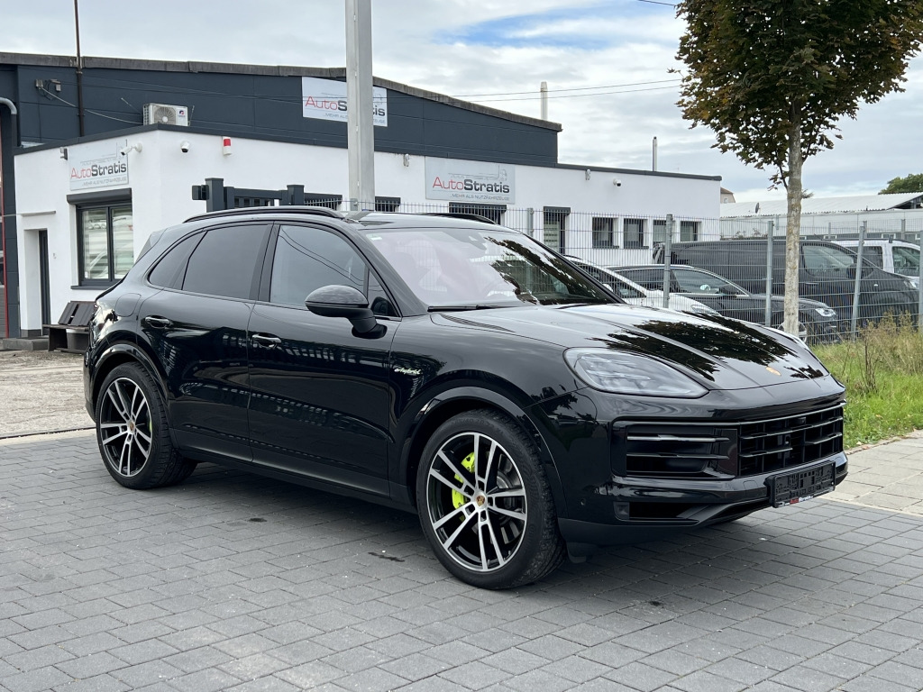 Porsche Cayenne S E-Hybrid InnoDrive HA-Lenk PDCC Burmes - سيارة دفع رباعي: صور 1 Porsche Cayenne S E-Hybrid InnoDrive HA-Lenk PDCC Burmes - سيارة دفع رباعي: صور 1