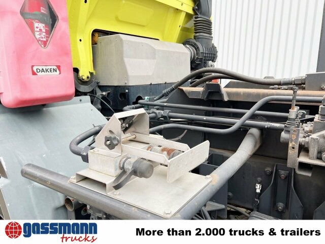 DAF 65.210 4x4 - شاحنة ذات الخطاف: صور 2 DAF 65.210 4x4 - شاحنة ذات الخطاف: صور 2