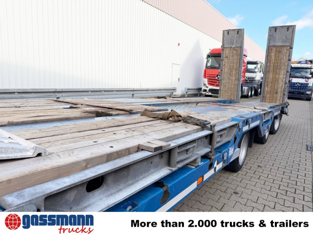 Fliegl SDS 420 T, Nachlauflenkachse, Verbr. auf 3m, - عربة مسطحة منخفضة نصف مقطورة: صور 4 Fliegl SDS 420 T, Nachlauflenkachse, Verbr. auf 3m, - عربة مسطحة منخفضة نصف مقطورة: صور 4