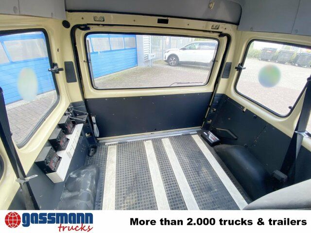 Ford Transit 2.5 4x2, Personentransporter, 8 Sitze - سياحية حافلة: صور 4 Ford Transit 2.5 4x2, Personentransporter, 8 Sitze - سياحية حافلة: صور 4