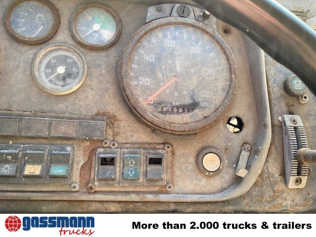 HENSCHEL F 161 AK 4x4 mit Kran Atlas AK 5007 - شاحنات مسطحة, شاحنة كرين: صور 3 HENSCHEL F 161 AK 4x4 mit Kran Atlas AK 5007 - شاحنات مسطحة, شاحنة كرين: صور 3