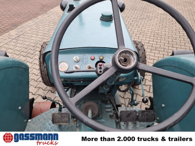 Hanomag HANOMAG - R 27 - جرار: صور 5 Hanomag HANOMAG - R 27 - جرار: صور 5