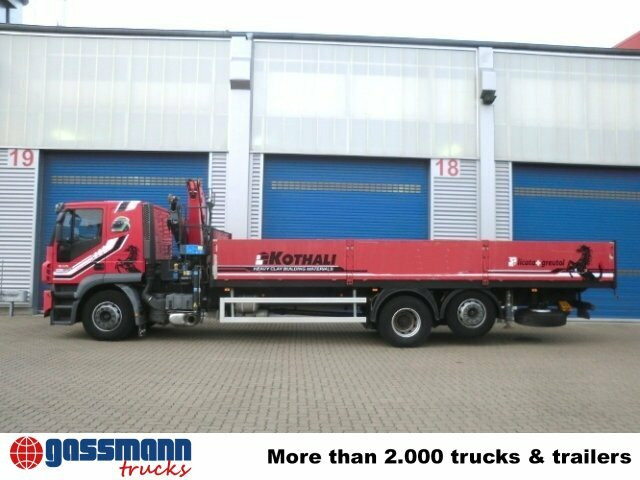 شاحنات مسطحة, شاحنة كرين Iveco AT260S31Y/P 6x2 mit Kran Copma 150.3: صور 13