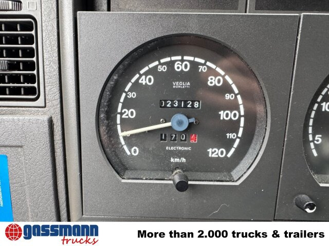 Iveco FF 100 EW 4x4 Doka, LF 8/12, Euro Fire - سيارة إسعاف: صور 5 Iveco FF 100 EW 4x4 Doka, LF 8/12, Euro Fire - سيارة إسعاف: صور 5