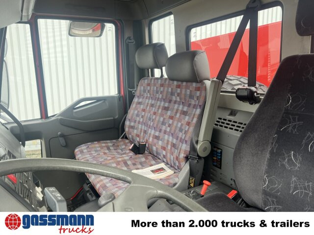 Iveco FF 95 E 18 4x4, Feuerwehr - سيارة إسعاف: صور 4 Iveco FF 95 E 18 4x4, Feuerwehr - سيارة إسعاف: صور 4
