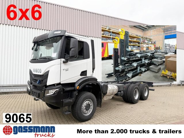 Iveco T-Way 360 6x6 - شاحنة ذات الخطاف: صور 1 Iveco T-Way 360 6x6 - شاحنة ذات الخطاف: صور 1