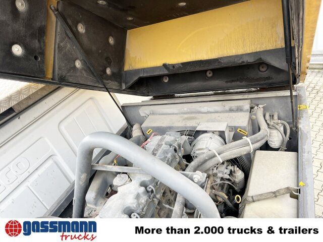 Iveco Trakker AD260T36 6x4, AMV Hubsteiger + - شاحنة صهريج, شاحنة كرين: صور 3 Iveco Trakker AD260T36 6x4, AMV Hubsteiger + - شاحنة صهريج, شاحنة كرين: صور 3