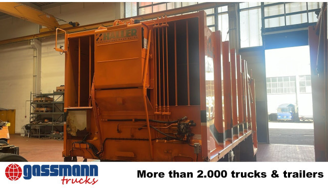 M21X2C mit Zöller Schüttung - شاحنة ذات الخطاف: صور 5 M21X2C mit Zöller Schüttung - شاحنة ذات الخطاف: صور 5