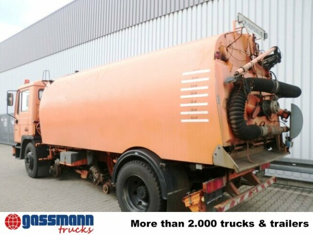 MAN M03 14.152 4x2, Schienenkehrmaschine - سياره كنس شوارع: صور 5 MAN M03 14.152 4x2, Schienenkehrmaschine - سياره كنس شوارع: صور 5