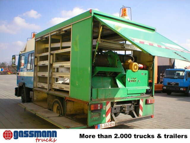 MAN Spülwagen - فراغ شاحنة: صور 2 MAN Spülwagen - فراغ شاحنة: صور 2