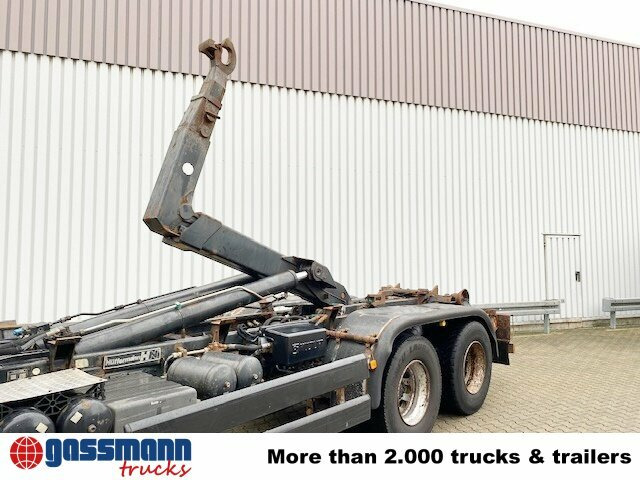 شاحنة ذات الخطاف MAN T40 26.364/414 6x4, 6-Zylinder: صور 14