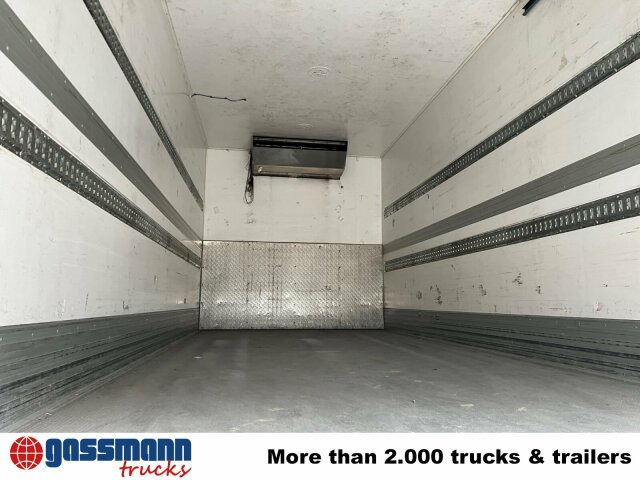 MAN TGL 12.220 4X2 BL mit Motorschaden, - مبردة شاحنة: صور 5 MAN TGL 12.220 4X2 BL mit Motorschaden, - مبردة شاحنة: صور 5
