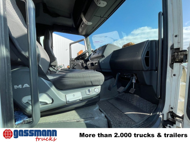MAN TGM 18.330 4X2 LL, Fahrschulausstattung - شاحنات الحاويات/ جسم علوي قابل للتغيير شاحنة: صور 5 MAN TGM 18.330 4X2 LL, Fahrschulausstattung - شاحنات الحاويات/ جسم علوي قابل للتغيير شاحنة: صور 5