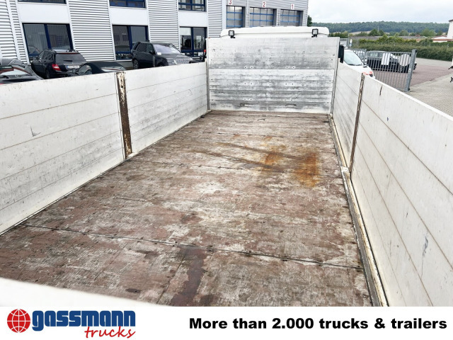 MAN TGM 26.340 6X2-4 LL, Lenk-/Liftachse, Heckkran - شاحنات مسطحة, شاحنة كرين: صور 4 MAN TGM 26.340 6X2-4 LL, Lenk-/Liftachse, Heckkran - شاحنات مسطحة, شاحنة كرين: صور 4