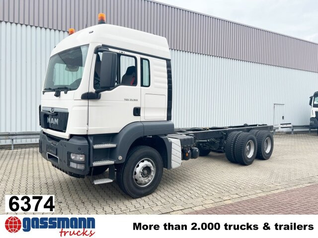 MAN TGS 33.360/440 6x4 BB, Häckslerkabine, NMV - شاحنة قطع الأشجار: صور 1 MAN TGS 33.360/440 6x4 BB, Häckslerkabine, NMV - شاحنة قطع الأشجار: صور 1