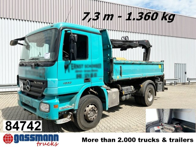 Mercedes-Benz Actros 1832 K 4x2 mit Heckkran Hiab XS 099ES-2 - قلابات, شاحنة كرين: صور 1 Mercedes-Benz Actros 1832 K 4x2 mit Heckkran Hiab XS 099ES-2 - قلابات, شاحنة كرين: صور 1