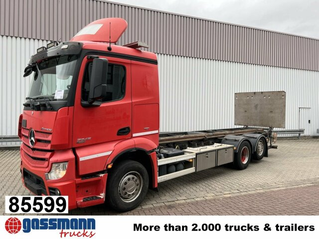 Mercedes-Benz Actros 2645 6x2, Retarder, Liftachse, AWL, Hiab - شاحنة جرار: صور 1 Mercedes-Benz Actros 2645 6x2, Retarder, Liftachse, AWL, Hiab - شاحنة جرار: صور 1