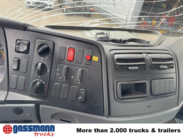 Mercedes-Benz Atego 1023 A 4x4, Einzelbereifung, Heckkran - الشاسيه شاحنة, شاحنة كرين: صور 4 Mercedes-Benz Atego 1023 A 4x4, Einzelbereifung, Heckkran - الشاسيه شاحنة, شاحنة كرين: صور 4