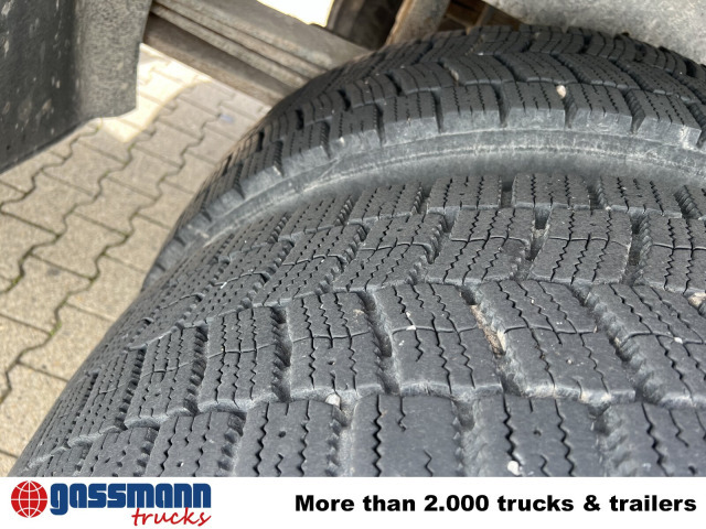 Mercedes-Benz Axor 1828 A 4x4 mit Kran Hiab XS 166 E-5 - شاحنات مسطحة, شاحنة كرين: صور 4 Mercedes-Benz Axor 1828 A 4x4 mit Kran Hiab XS 166 E-5 - شاحنات مسطحة, شاحنة كرين: صور 4