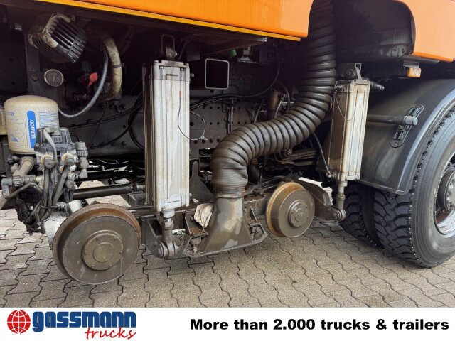 Mercedes-Benz Axor 1829 4x2, Zweiweg Z200, Kehrmaschine Faun - سياره كنس شوارع: صور 3 Mercedes-Benz Axor 1829 4x2, Zweiweg Z200, Kehrmaschine Faun - سياره كنس شوارع: صور 3