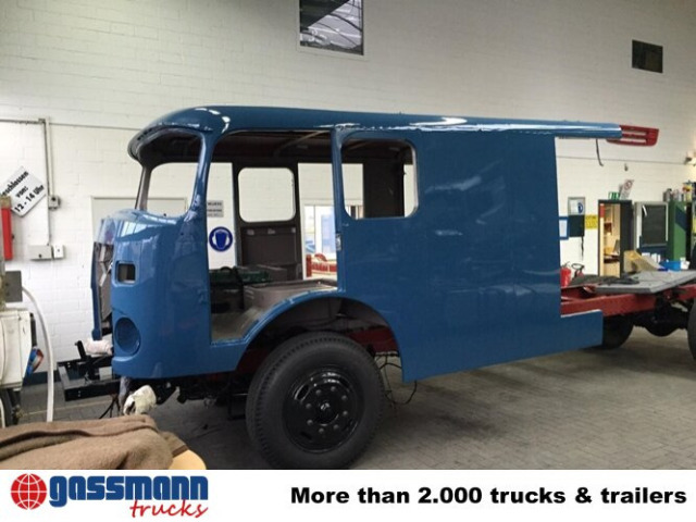 Mercedes-Benz LP710/32, Autotransporter - شاحنة نقل سيارات شاحنة: صور 2 Mercedes-Benz LP710/32, Autotransporter - شاحنة نقل سيارات شاحنة: صور 2