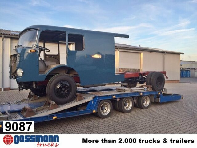 Mercedes-Benz LP710/32, Autotransporter - شاحنة نقل سيارات شاحنة: صور 1 Mercedes-Benz LP710/32, Autotransporter - شاحنة نقل سيارات شاحنة: صور 1