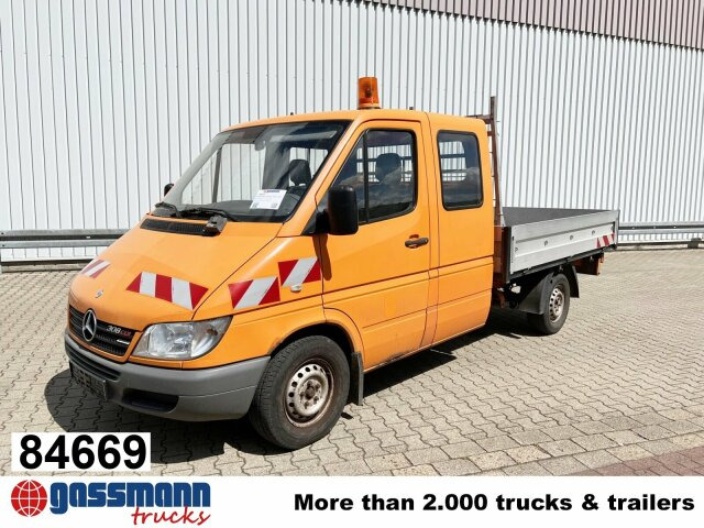 Mercedes-Benz Sprinter 308 4x2 Doka - الشاحنات الصغيرة المسطحة, الشاحنات الصغيرة كابينة مزدوجة: صور 1 Mercedes-Benz Sprinter 308 4x2 Doka - الشاحنات الصغيرة المسطحة, الشاحنات الصغيرة كابينة مزدوجة: صور 1