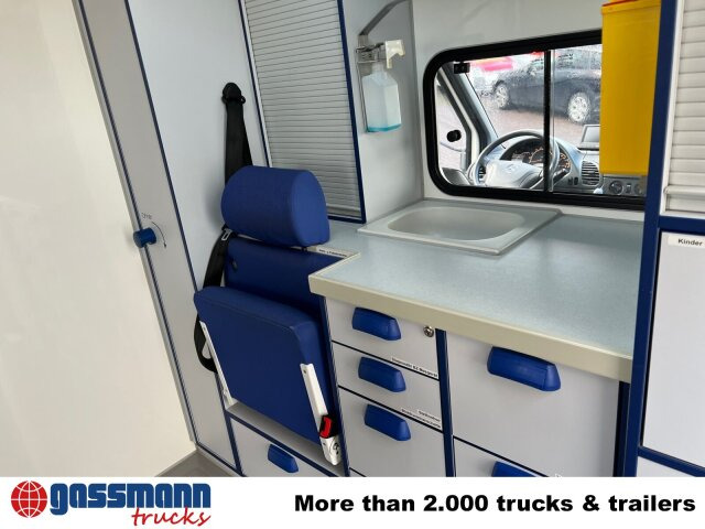 Mercedes-Benz Sprinter 313 CDI 4x2, Rettungswagen - فان: صور 3 Mercedes-Benz Sprinter 313 CDI 4x2, Rettungswagen - فان: صور 3