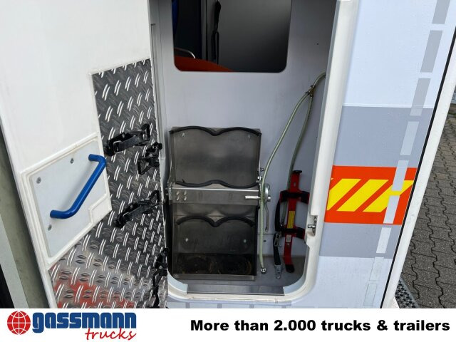 Mercedes-Benz Sprinter 313 CDI 4x2, Rettungswagen - فان: صور 2 Mercedes-Benz Sprinter 313 CDI 4x2, Rettungswagen - فان: صور 2