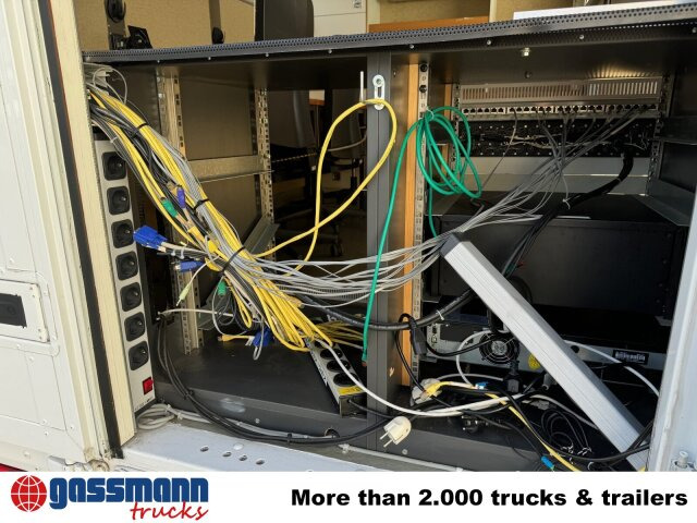 Mercedes-Benz Sprinter 516 CDI 4x2, Übertragungsfahrzeug - بصندوق مغلق شاحنة: صور 4 Mercedes-Benz Sprinter 516 CDI 4x2, Übertragungsfahrzeug - بصندوق مغلق شاحنة: صور 4