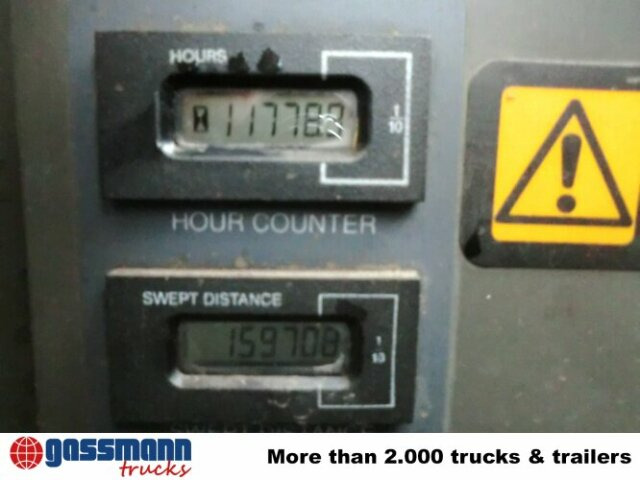 Schmidt - SK153SX - سياره كنس شوارع: صور 2 Schmidt - SK153SX - سياره كنس شوارع: صور 2