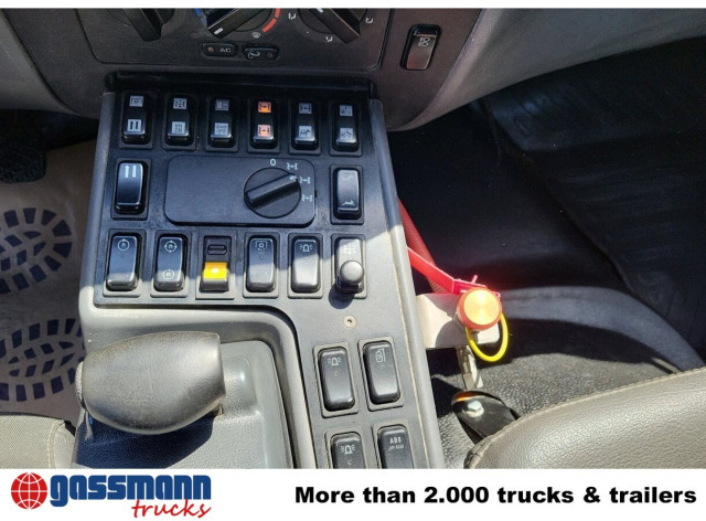 Unimog U 20 4x4, Zapfwelle, Kran Hiab 022D-3 HiDuo, - الشاحنات الصغيرة: صور 5 Unimog U 20 4x4, Zapfwelle, Kran Hiab 022D-3 HiDuo, - الشاحنات الصغيرة: صور 5