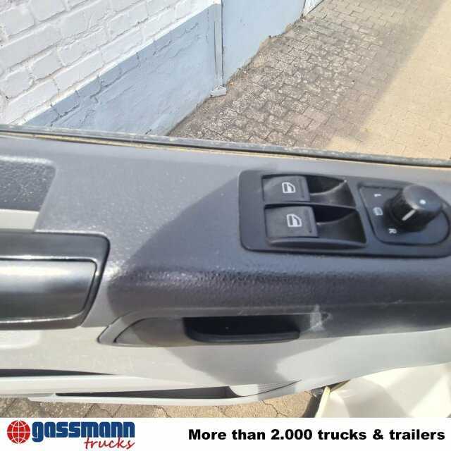 Volkswagen T5 2.0 TDI, Krankenwagen - سيارة إسعاف: صور 5 Volkswagen T5 2.0 TDI, Krankenwagen - سيارة إسعاف: صور 5