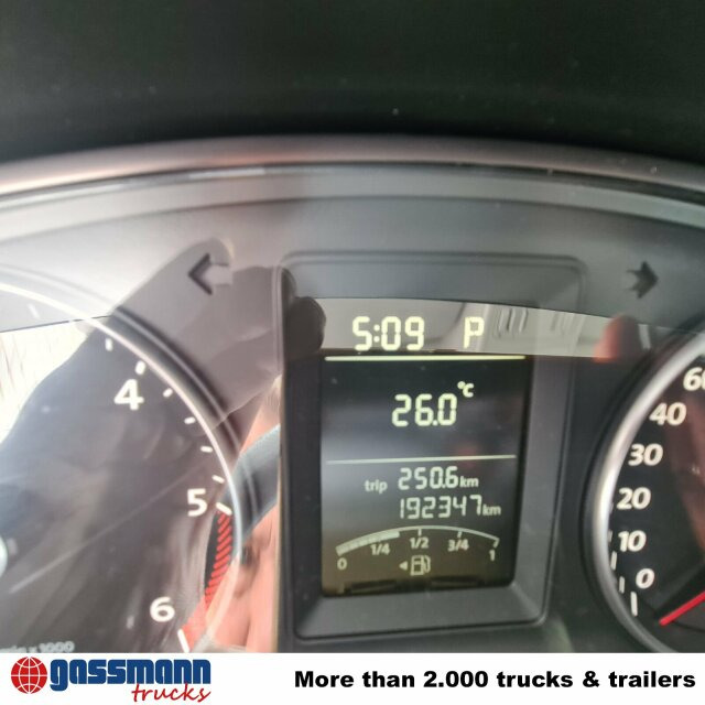 Volkswagen T5 2.0 TDI, Krankenwagen - سيارة إسعاف: صور 3 Volkswagen T5 2.0 TDI, Krankenwagen - سيارة إسعاف: صور 3