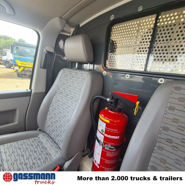 Volkswagen T5 2.0 TDI, Krankenwagen - سيارة إسعاف: صور 2 Volkswagen T5 2.0 TDI, Krankenwagen - سيارة إسعاف: صور 2