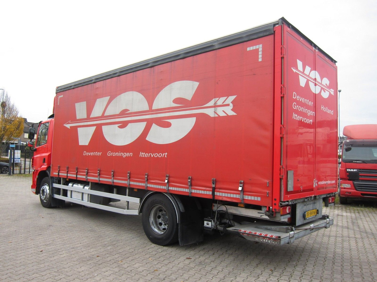 DAF CF 230 19T Schiebeplane LBW Portalturen - شاحنة ستارة: صور 5 DAF CF 230 19T Schiebeplane LBW Portalturen - شاحنة ستارة: صور 5