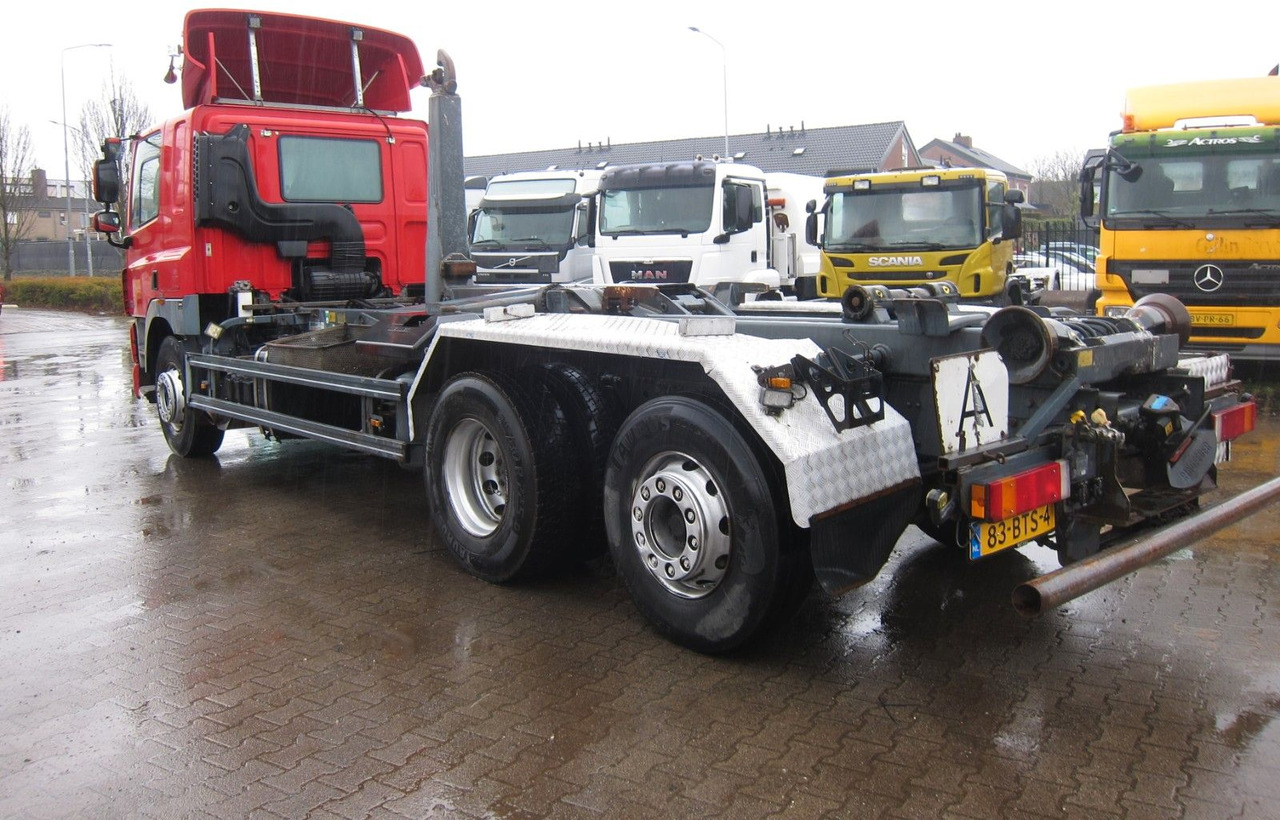 DAF CF 85 410 6X2*4 Meiller Haken Manual Retarder - شاحنة ذات الخطاف: صور 3 DAF CF 85 410 6X2*4 Meiller Haken Manual Retarder - شاحنة ذات الخطاف: صور 3