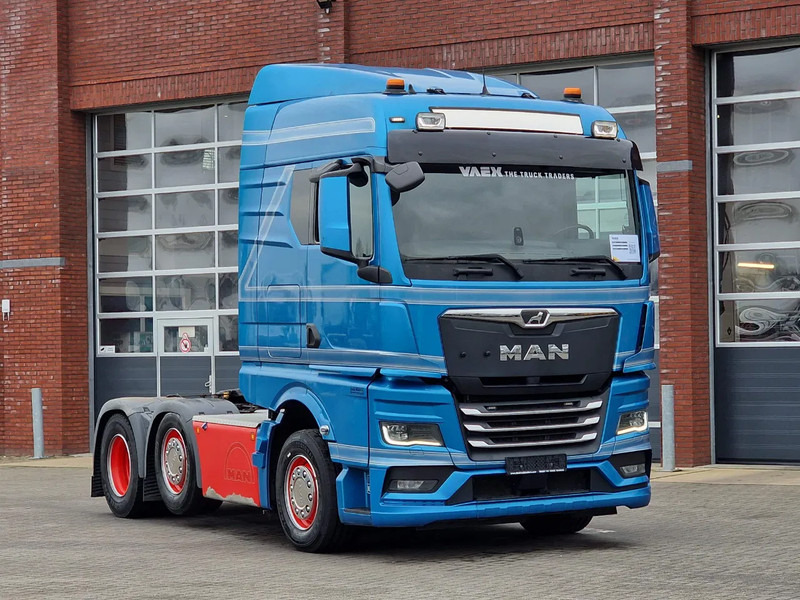 MAN TGX 26.510 6x2 XLX - Full spoiler - Led - Navi - Sliding 5th wheel - شاحنة جرار: صور 1 MAN TGX 26.510 6x2 XLX - Full spoiler - Led - Navi - Sliding 5th wheel - شاحنة جرار: صور 1