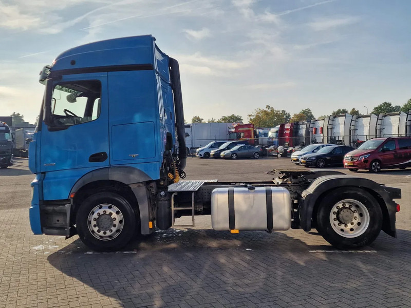 Mercedes-Benz Actros 1842 - 4x2 - Streamspace - Euro 6 - Fridge - شاحنة جرار: صور 4 Mercedes-Benz Actros 1842 - 4x2 - Streamspace - Euro 6 - Fridge - شاحنة جرار: صور 4