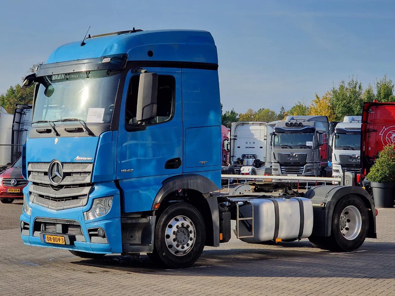 Mercedes-Benz Actros 1842 - 4x2 - Streamspace - Euro 6 - Fridge - شاحنة جرار: صور 3 Mercedes-Benz Actros 1842 - 4x2 - Streamspace - Euro 6 - Fridge - شاحنة جرار: صور 3