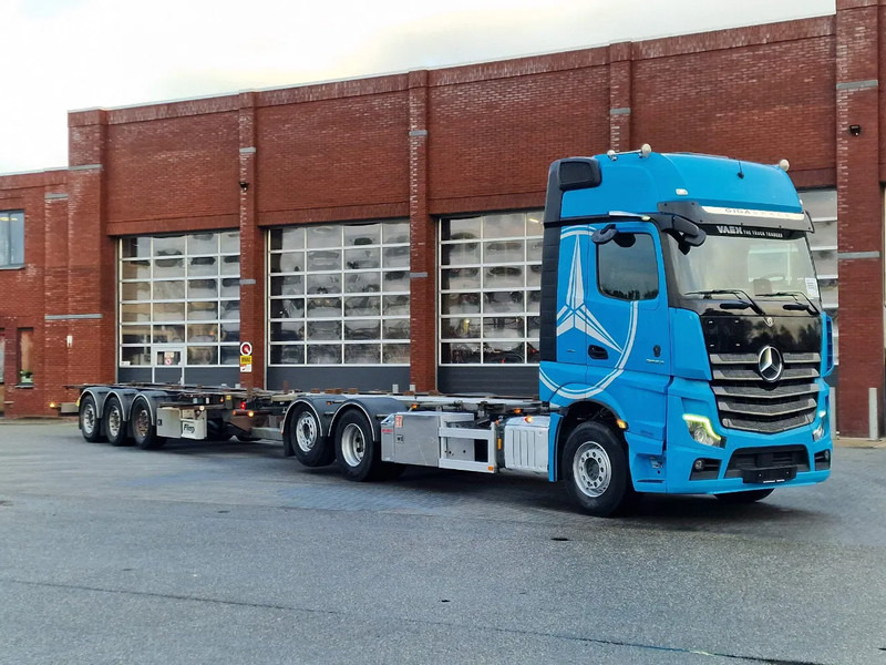 Mercedes-Benz Actros 2553 6x2 - BDF - Retarder - 4.90 WB - Full air + Fliegl trailer 2017 - شاحنات الحاويات/ جسم علوي قابل للتغيير شاحنة: صور 1 Mercedes-Benz Actros 2553 6x2 - BDF - Retarder - 4.90 WB - Full air + Fliegl trailer 2017 - شاحنات الحاويات/ جسم علوي قابل للتغيير شاحنة: صور 1