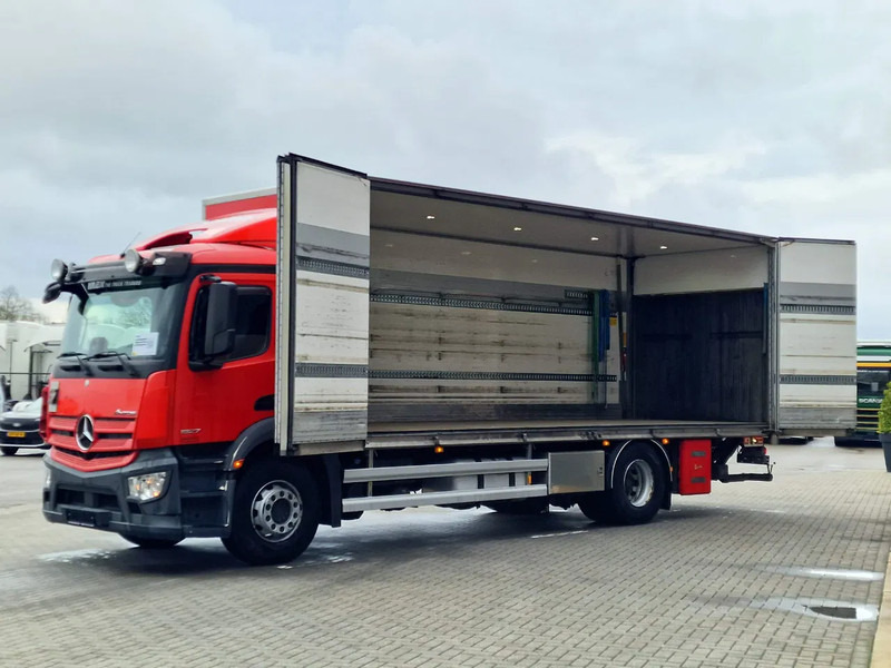 Mercedes-Benz Antos 1827 4x2 - Ekeri Box with sidedoors - Loadlift - Full air - 5.50 WB - Euro 6 - بصندوق مغلق شاحنة: صور 5 Mercedes-Benz Antos 1827 4x2 - Ekeri Box with sidedoors - Loadlift - Full air - 5.50 WB - Euro 6 - بصندوق مغلق شاحنة: صور 5