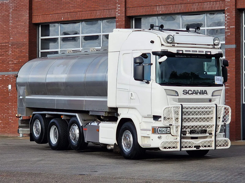 Scania R520 V8 8x2*4 - Tank - 19.000L - 4 compartments - Pump and counter - Retarder - شاحنة صهريج: صور 1 Scania R520 V8 8x2*4 - Tank - 19.000L - 4 compartments - Pump and counter - Retarder - شاحنة صهريج: صور 1