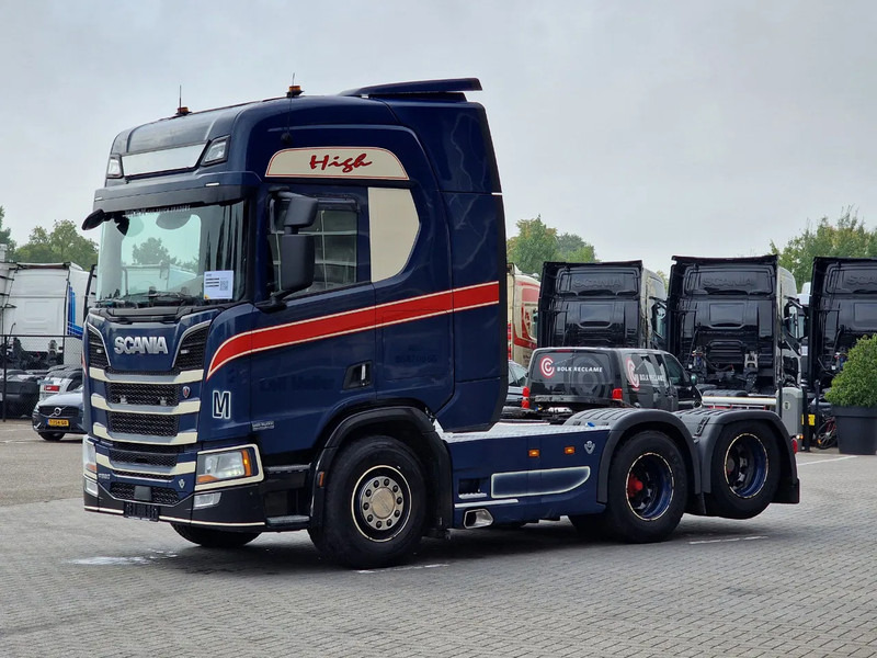 Scania R520 V8 NGS Highline 6x2 - PTO/Hydraulic - Full air - 2.95 WB - Navi - Fridge - Sliding 5th wheel - شاحنة جرار: صور 3 Scania R520 V8 NGS Highline 6x2 - PTO/Hydraulic - Full air - 2.95 WB - Navi - Fridge - Sliding 5th wheel - شاحنة جرار: صور 3