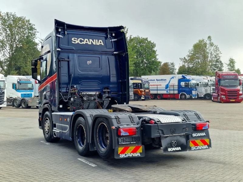 Scania R520 V8 NGS Highline 6x2 - PTO/Hydraulic - Full air - 2.95 WB - Navi - Fridge - Sliding 5th wheel - شاحنة جرار: صور 5 Scania R520 V8 NGS Highline 6x2 - PTO/Hydraulic - Full air - 2.95 WB - Navi - Fridge - Sliding 5th wheel - شاحنة جرار: صور 5