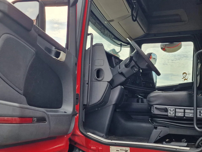 مبردة شاحنة Scania R580 Topline 6x2*4 Frigo + Burg trailer - Retarder - Steering axle - Night clima: صور 9