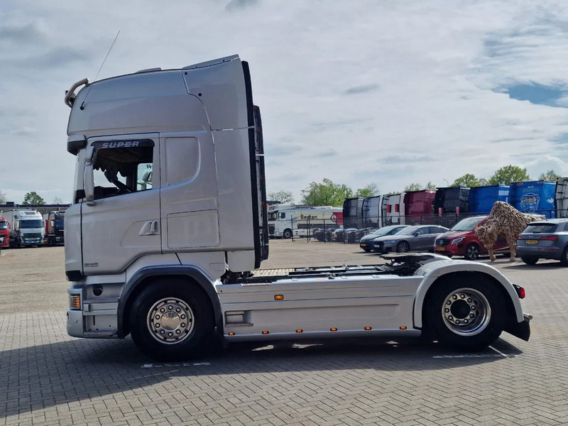 Scania R580 V8 Topline 4x2 - Full spec - Custom interior - Retarder - Night clima - Full air - Navi - شاحنة جرار: صور 4 Scania R580 V8 Topline 4x2 - Full spec - Custom interior - Retarder - Night clima - Full air - Navi - شاحنة جرار: صور 4